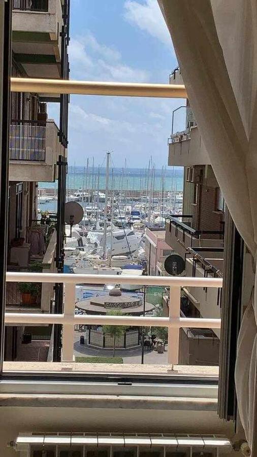 Appartamento Sul Porto Nettuno Exterior photo